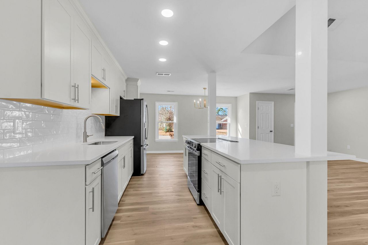 225 Longleaf Road Photo 11