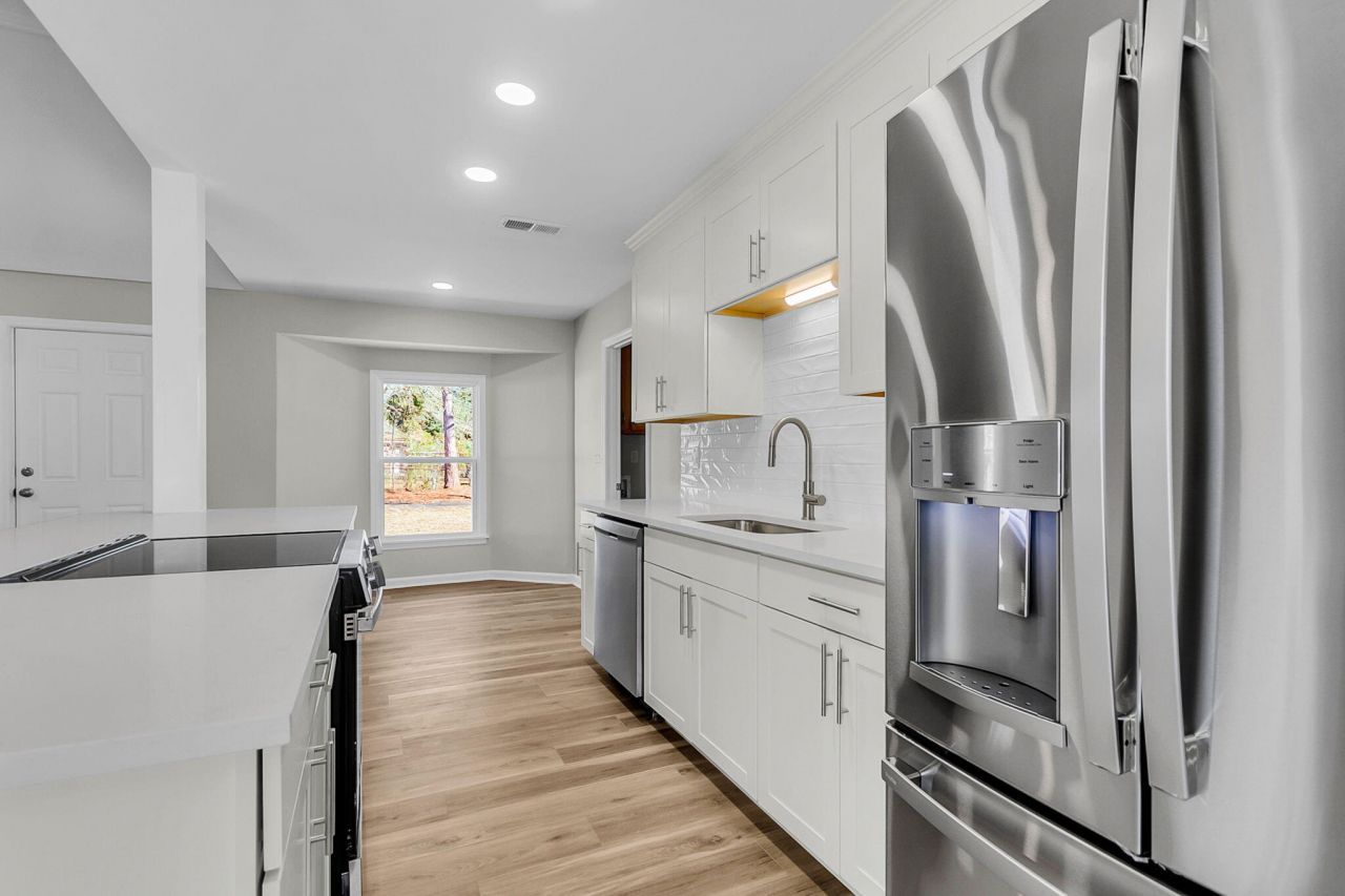 225 Longleaf Road Photo 8