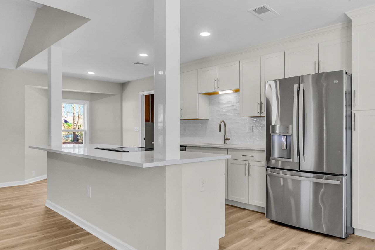 225 Longleaf Road Photo 9