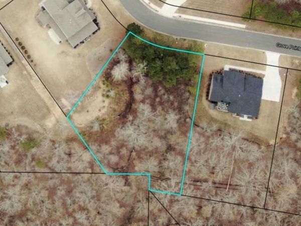 26 Grove Point Way, Cartersville, GA 30120