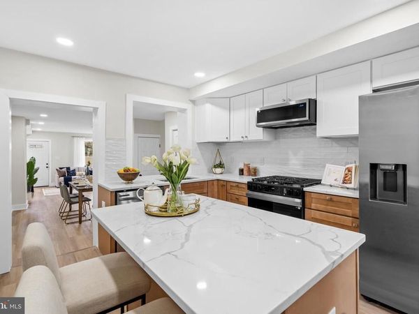 378 E ELM STREET, CONSHOHOCKEN, PA 19428