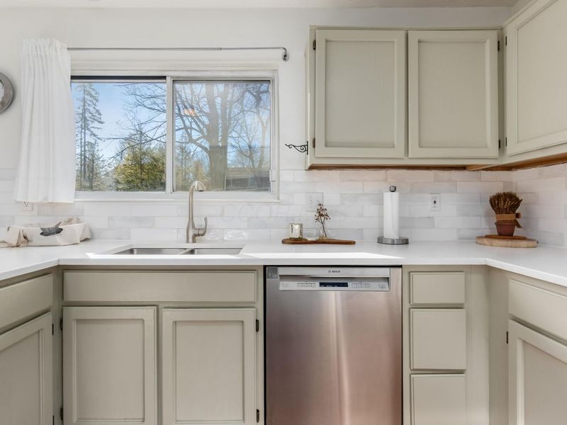 5227 Chaps Court, Columbus, OH 43221 Photo 18