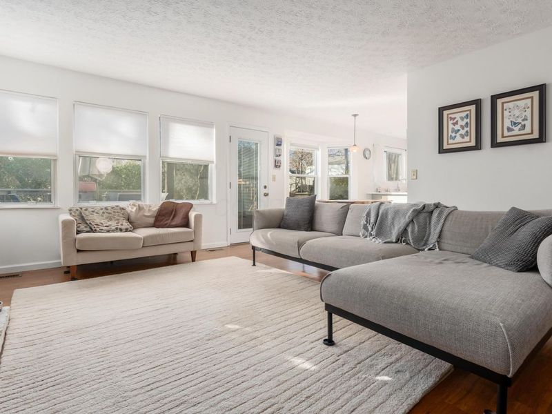 5227 Chaps Court, Columbus, OH 43221 Photo 25