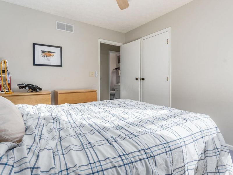 5227 Chaps Court, Columbus, OH 43221 Photo 28