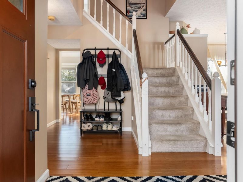 5227 Chaps Court, Columbus, OH 43221 Photo 4