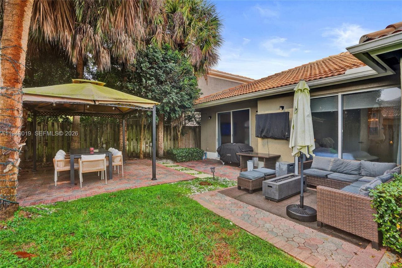 9046 SW 160th Ter, Palmetto Bay, FL 33157 Photo