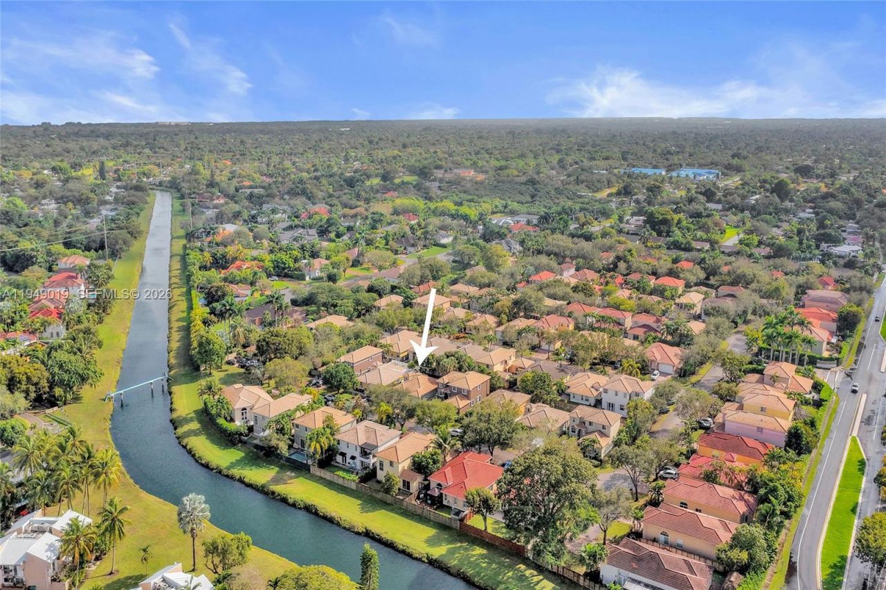 9046 SW 160th Ter, Palmetto Bay, FL 33157 Photo