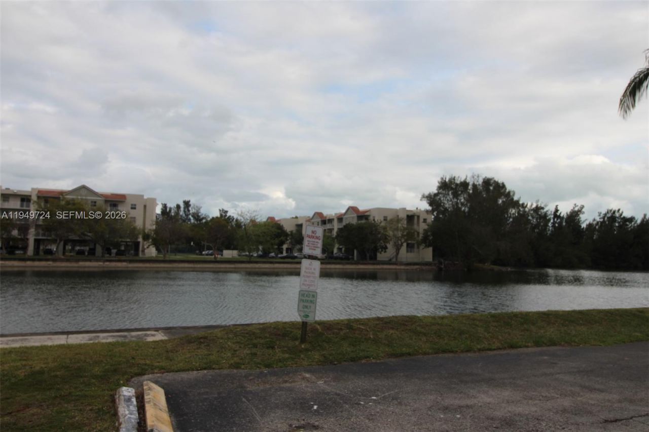 21133 SW 85th Av , Unit 112, Cutler Bay, FL 33189 Photo