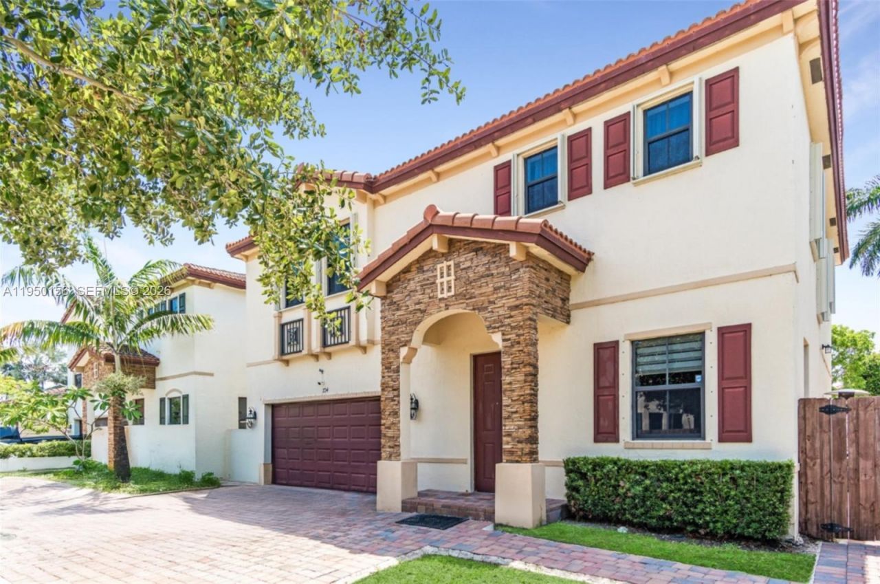 724 SE 37th Ave, Unit 724, Homestead, FL 33033 Photo