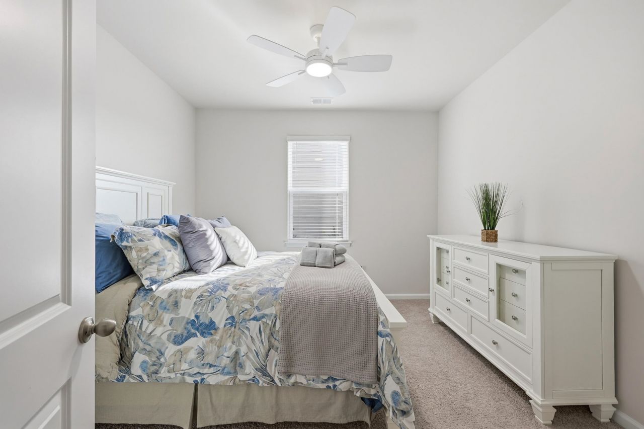 2521 Revolutionary Way Photo 20