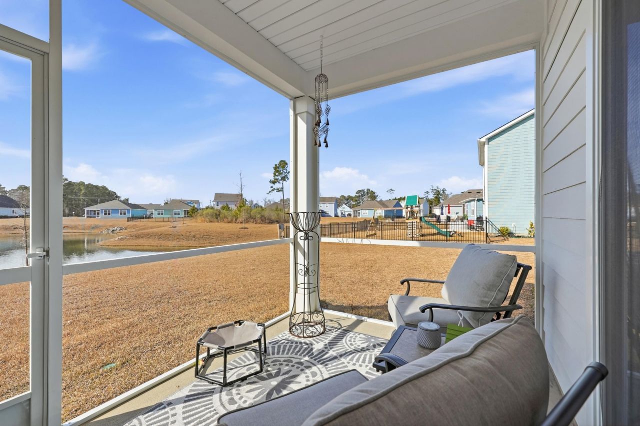 2521 Revolutionary Way Photo 29