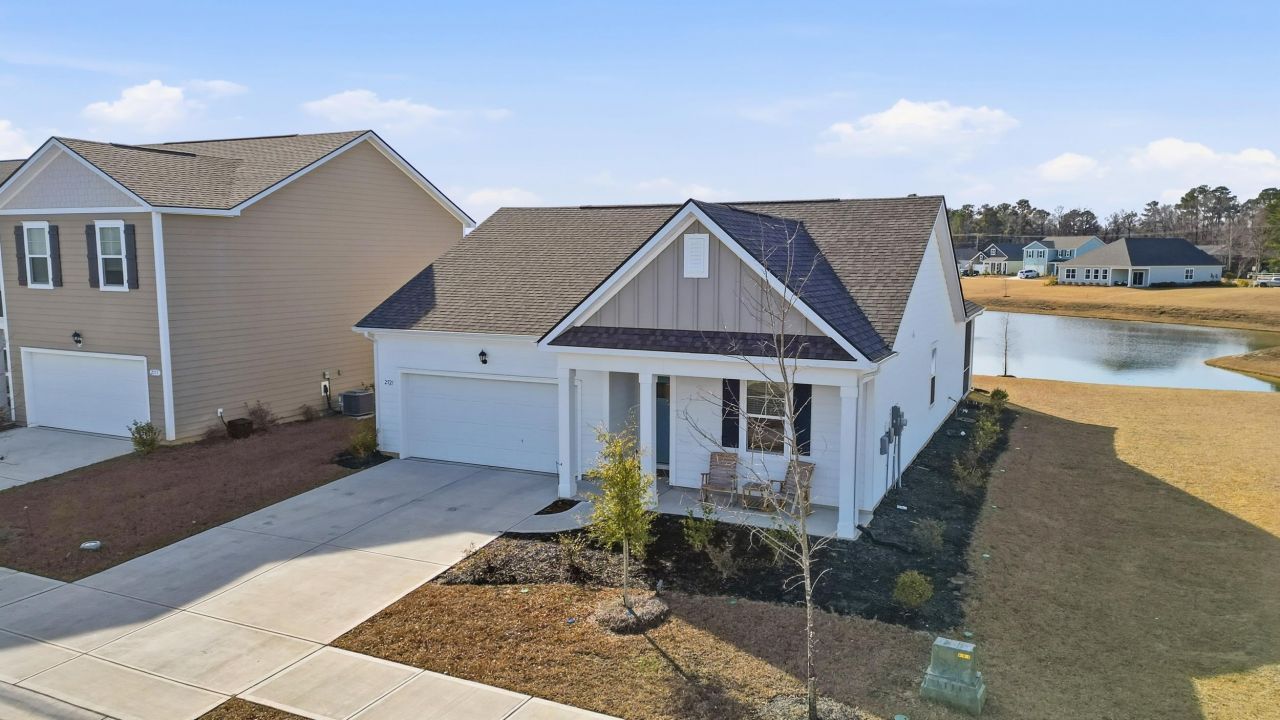 2521 Revolutionary Way Photo 35