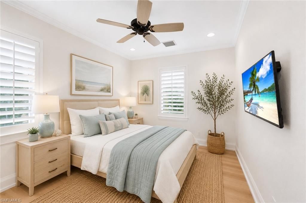 6777 Southern Oak Ct, Naples, FL 34109 Photo