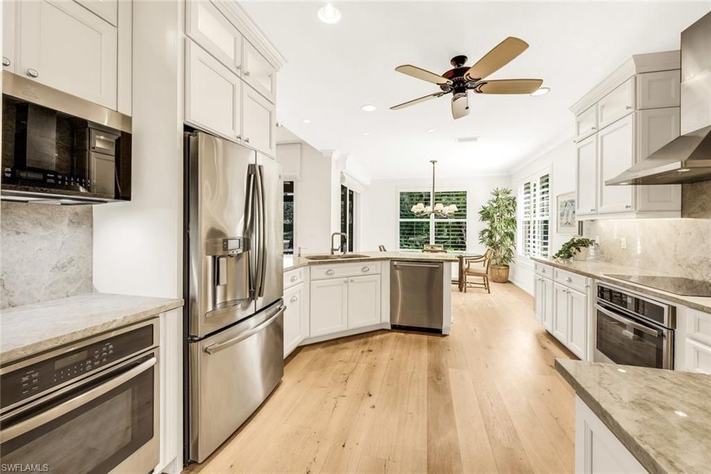 6777 Southern Oak Ct, Naples, FL 34109 Photo