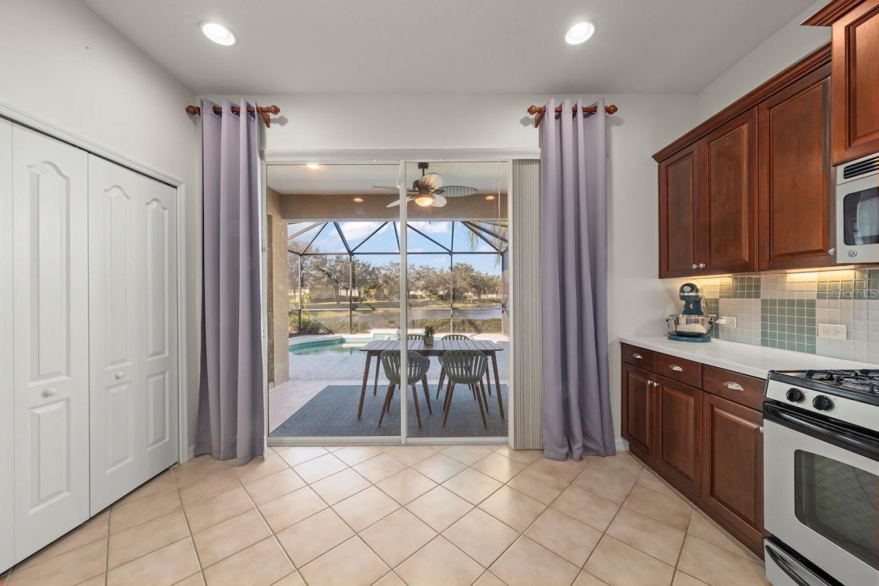 11633 Piedmont Park Crossing, Bradenton, FL 34211 Photo