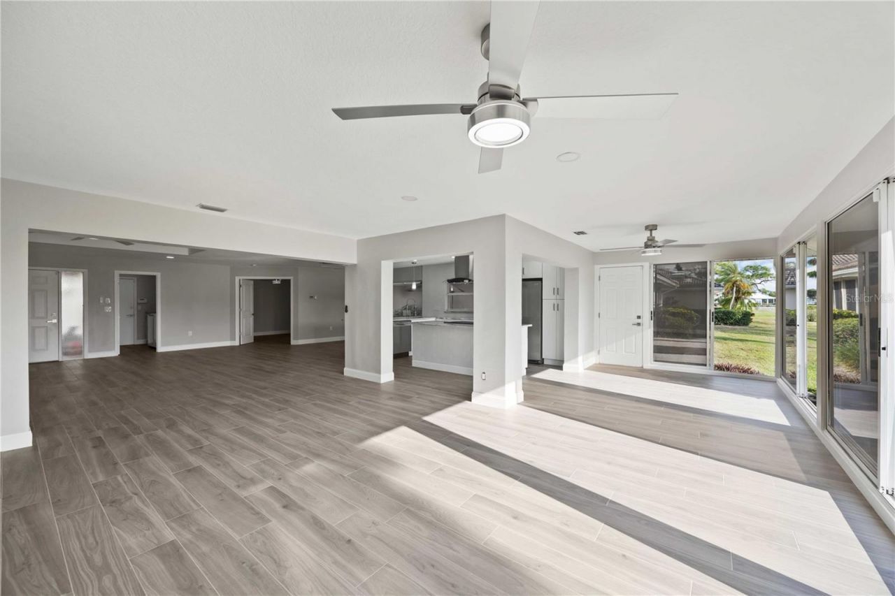717 Carnoustie Terrace, Unit 9, Venice, FL 34293 Photo