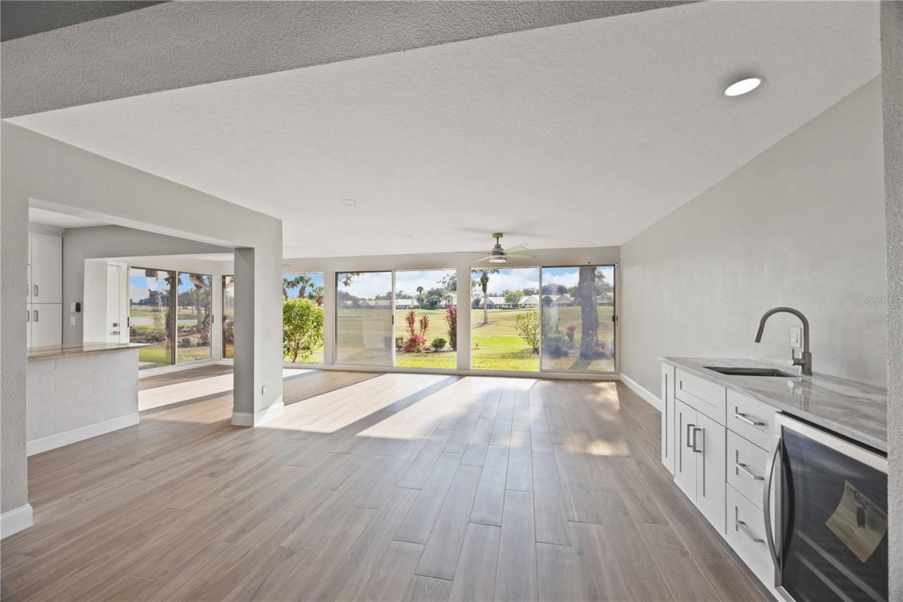 717 Carnoustie Terrace, Unit 9, Venice, FL 34293 Photo