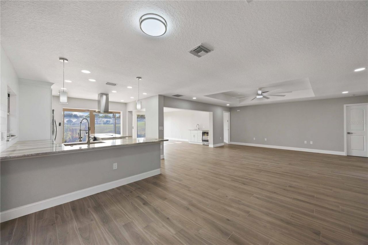 717 Carnoustie Terrace, Unit 9, Venice, FL 34293 Photo