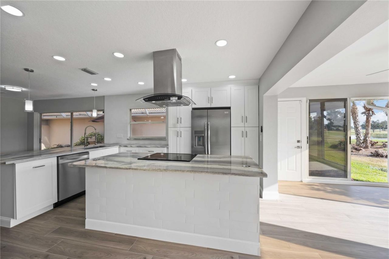 717 Carnoustie Terrace, Unit 9, Venice, FL 34293 Photo