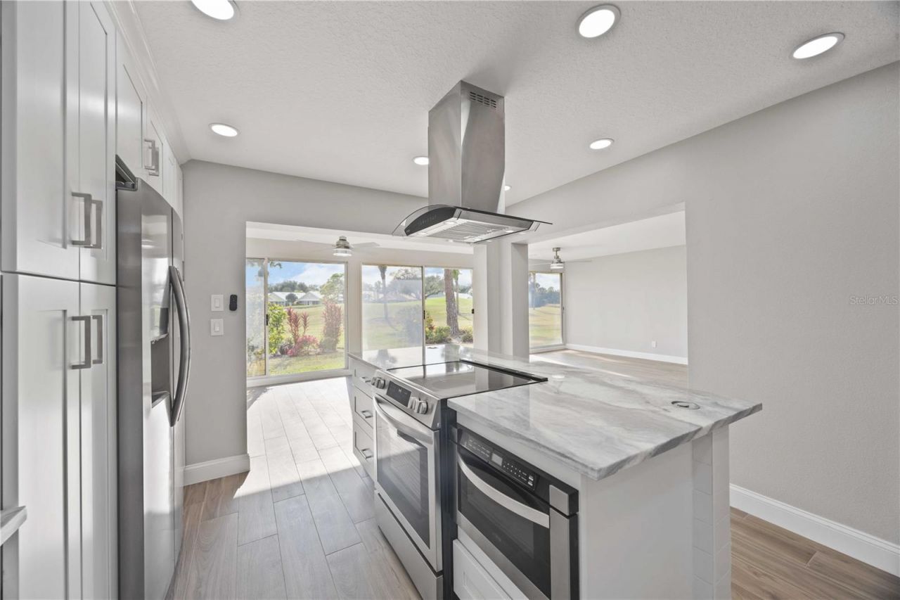 717 Carnoustie Terrace, Unit 9, Venice, FL 34293 Photo