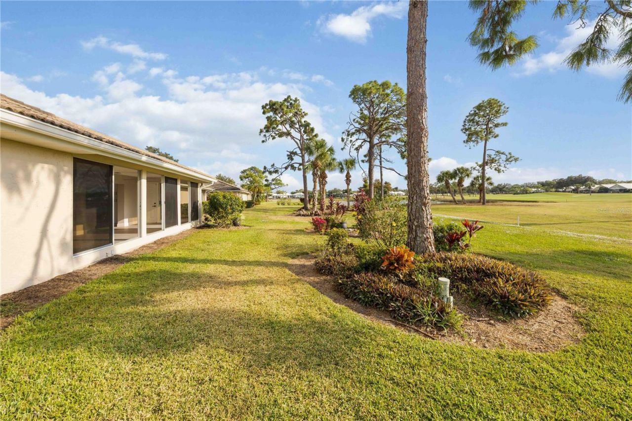 717 Carnoustie Terrace, Unit 9, Venice, FL 34293 Photo