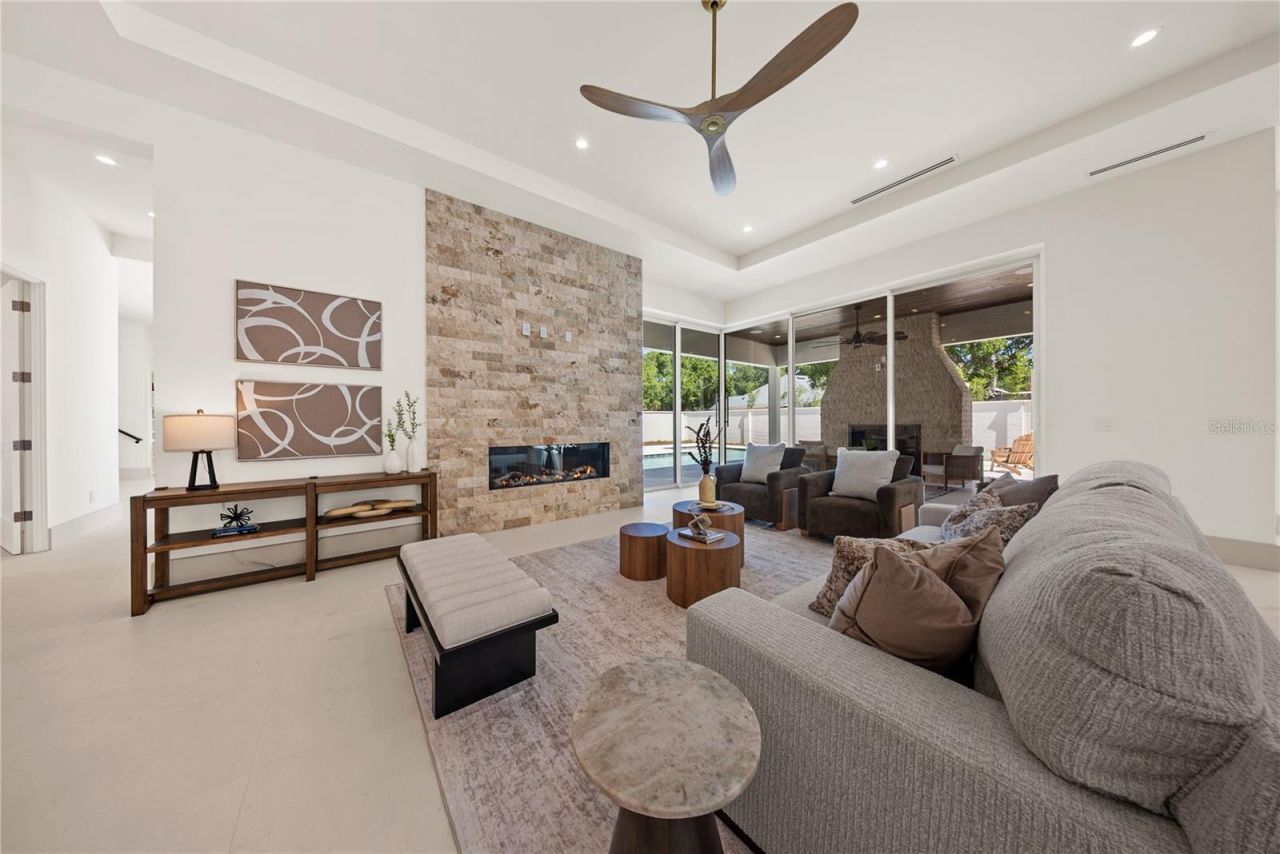 7958 S Park Place, Orlando, FL 32819 Photo