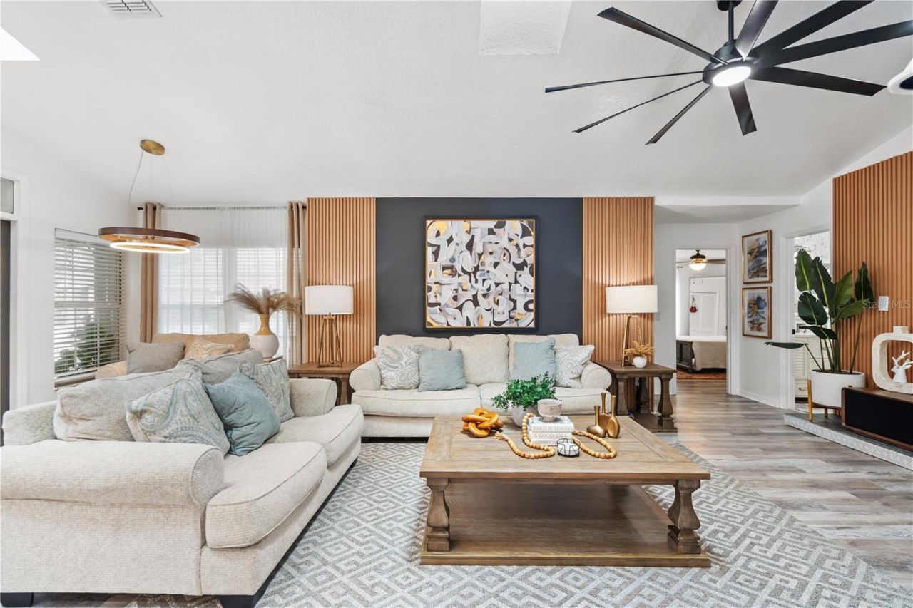 335 Debary Avenue, Debary, FL 32713 Photo