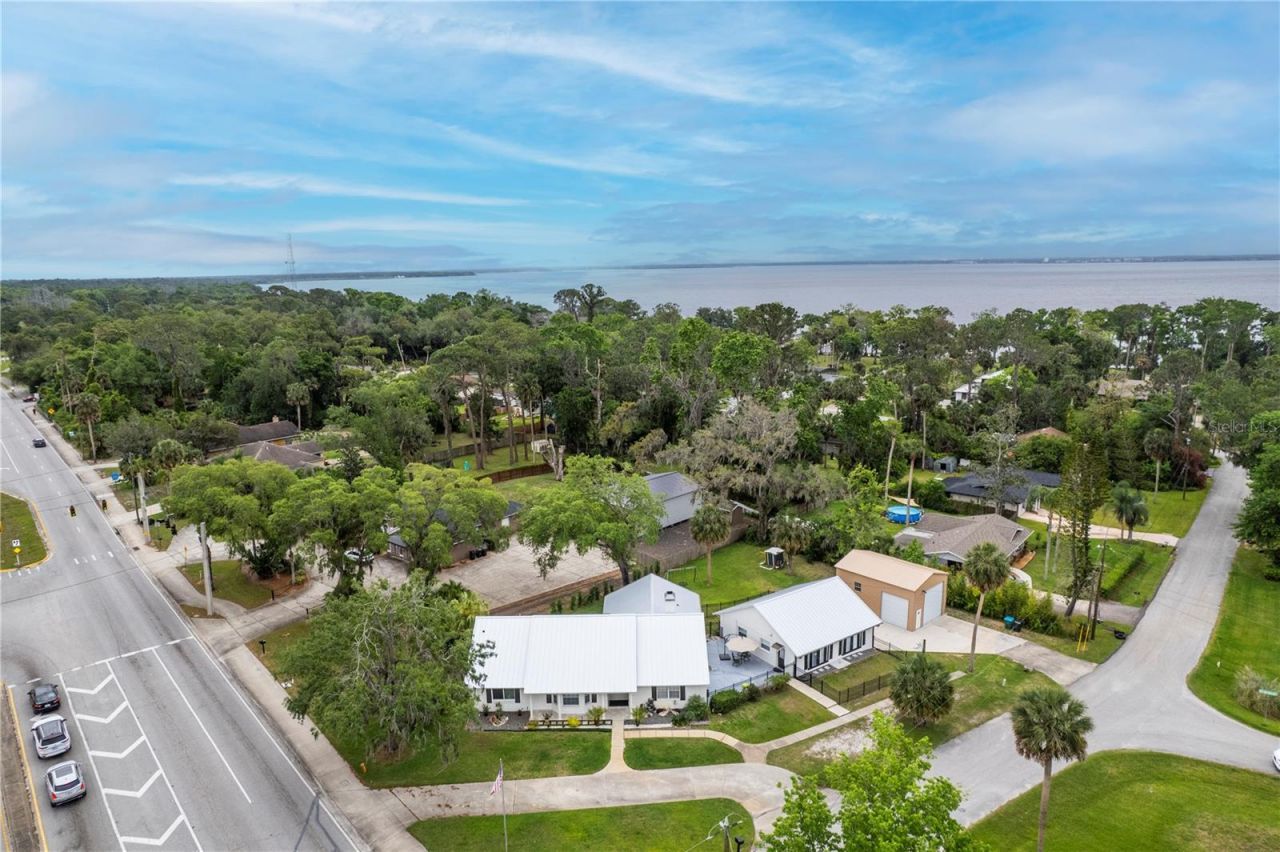 335 Debary Avenue, Debary, FL 32713 Photo