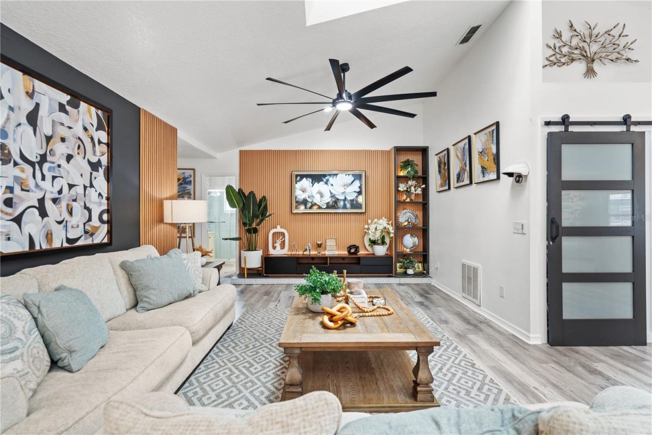 335 Debary Avenue, Debary, FL 32713 Photo