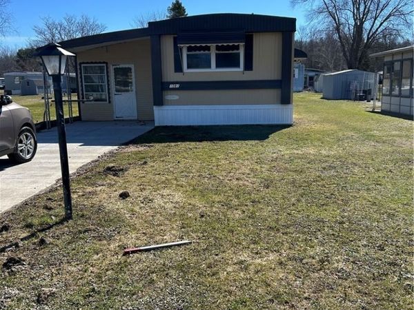 1081 Brookwood Drive, Derby, NY 14047