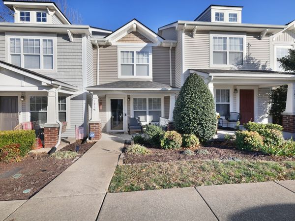 141 Shadow Glen Dr, Nashville, TN 37211