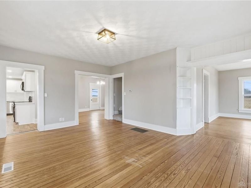 1213 W Holtzmuller Road, West Manchester, OH 45382 Photo 9