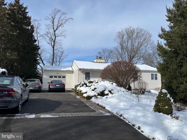 36 N WESTVIEW AVENUE, FEASTERVILLE TREVOSE, PA 19053