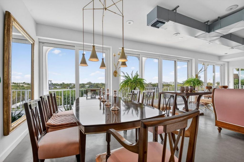 2275 S Ocean Boulevard, Unit 305n, Palm Beach, FL 33480 Photo