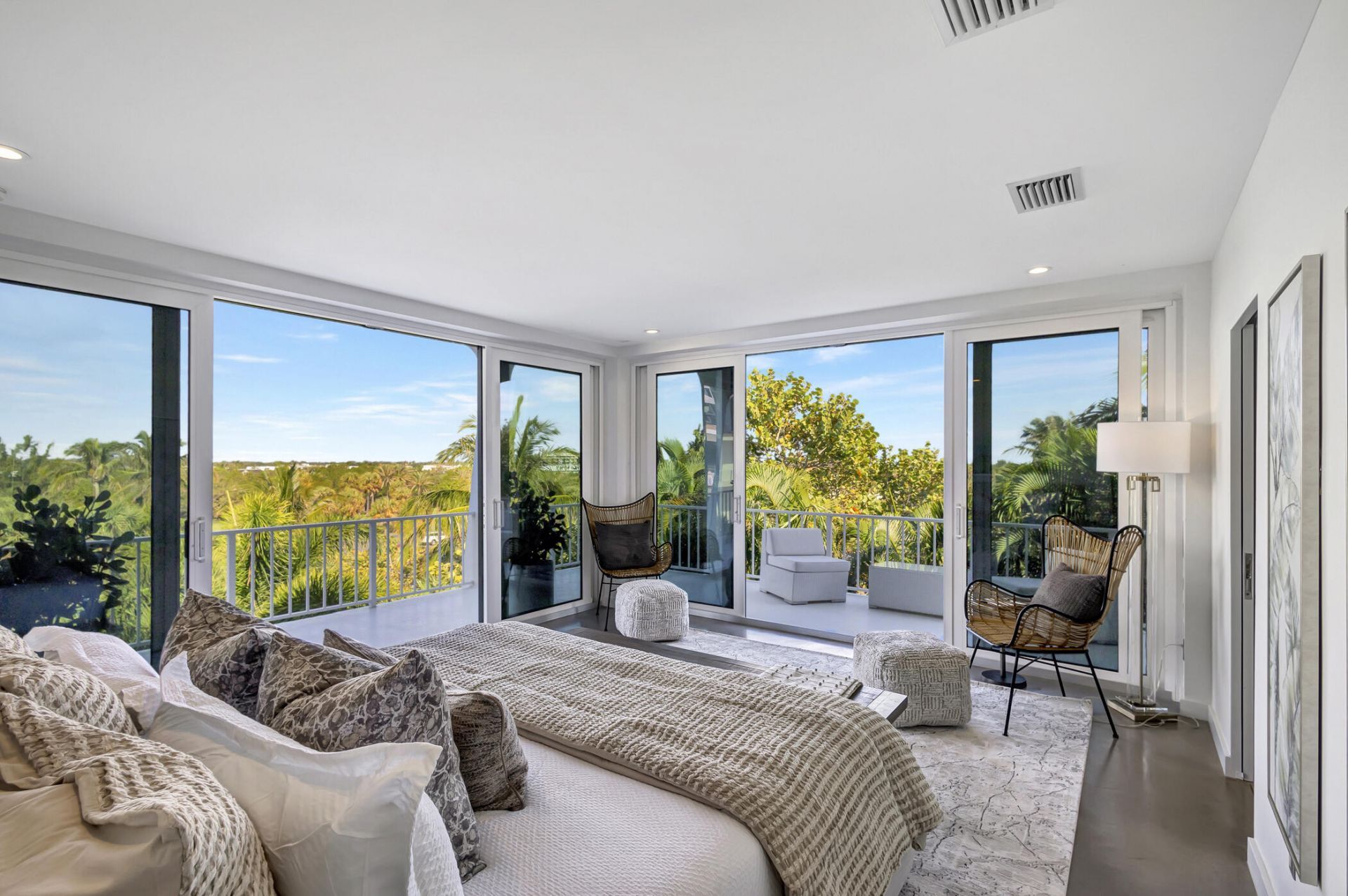 2275 S Ocean Boulevard, Unit 305n, Palm Beach, FL 33480 Photo