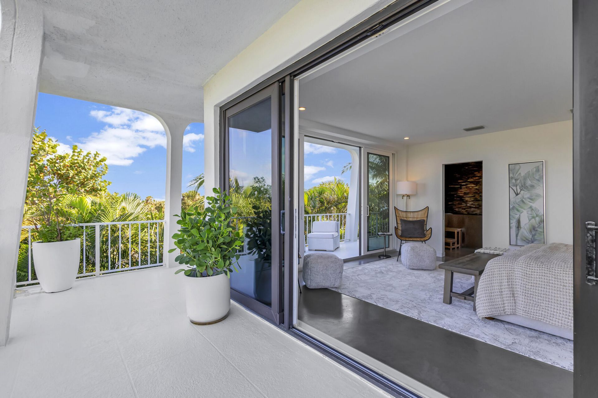 2275 S Ocean Boulevard, Unit 305n  N11, Palm Beach, FL 33480 Photo