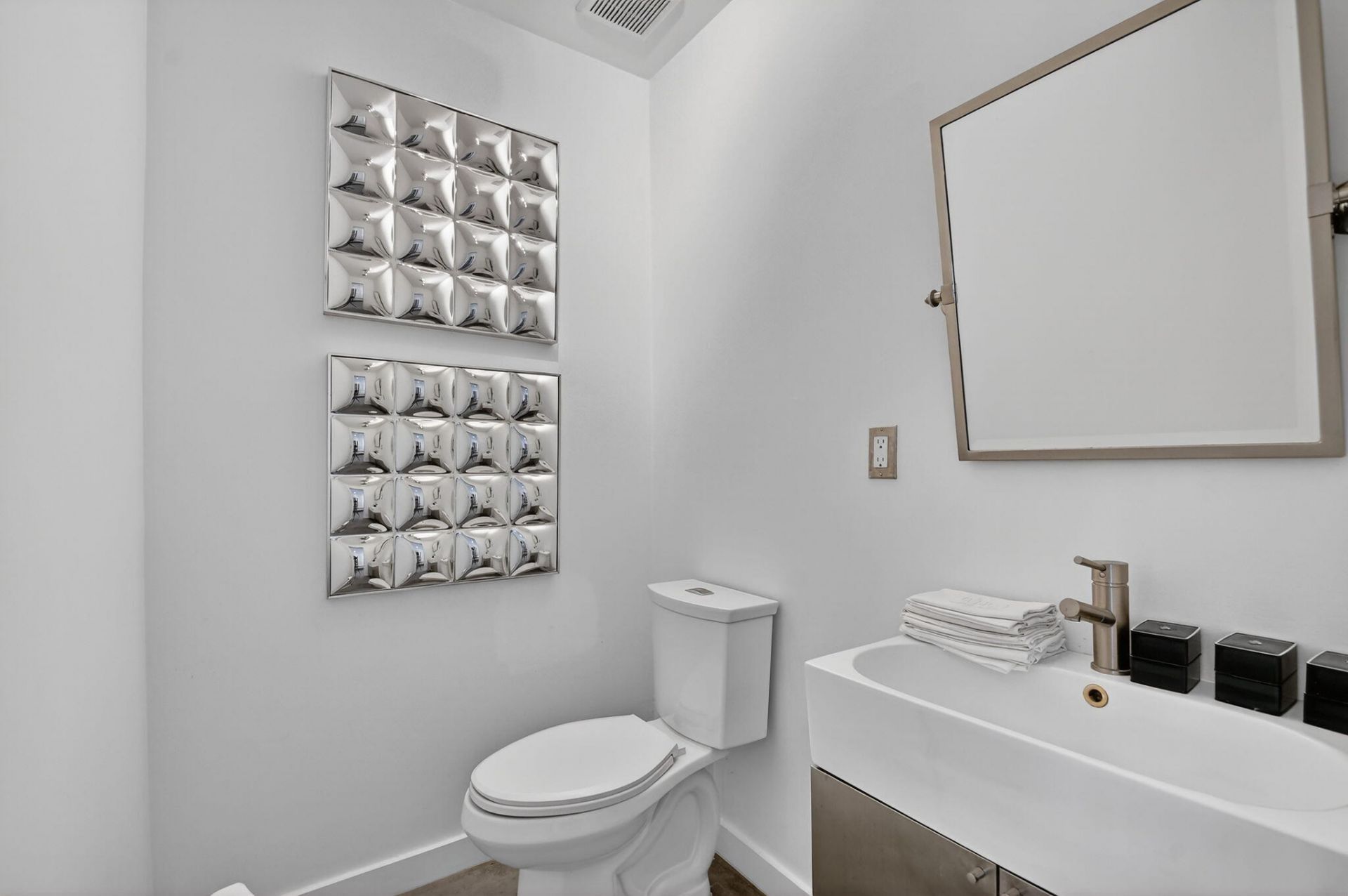 2275 S Ocean Boulevard, Unit 305n, Palm Beach, FL 33480 Photo