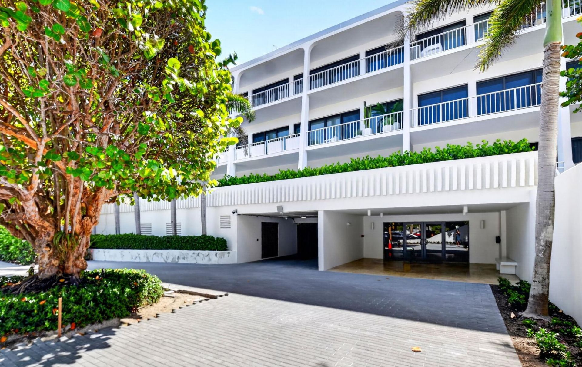 2275 S Ocean Boulevard, Unit 305n  N11, Palm Beach, FL 33480 Photo