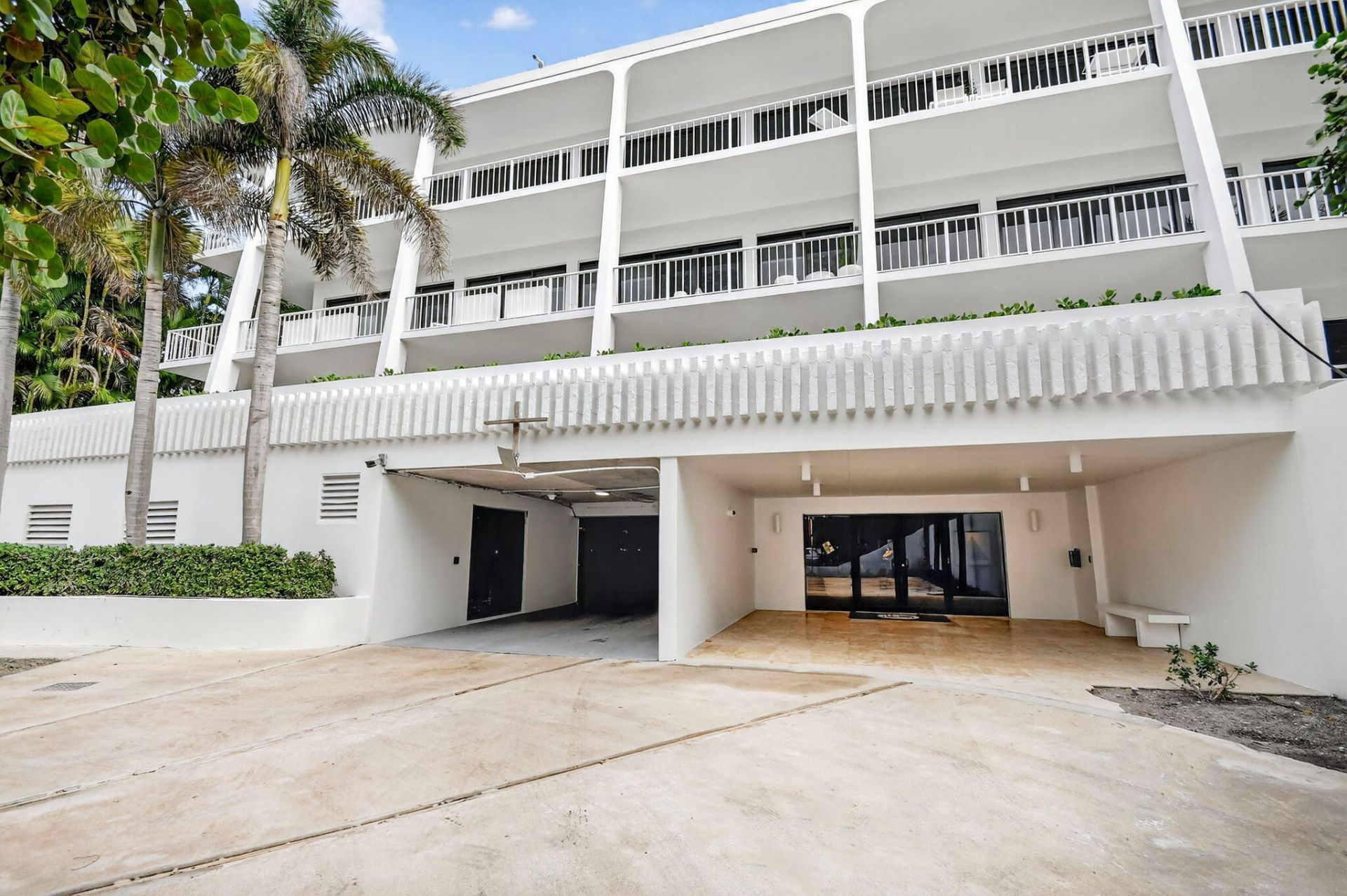 2275 S Ocean Boulevard, Unit 305n  N11, Palm Beach, FL 33480 Photo