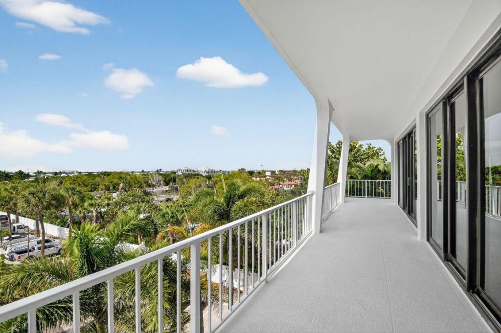 2275 S Ocean Boulevard, Unit 305n, Palm Beach, FL 33480 Photo