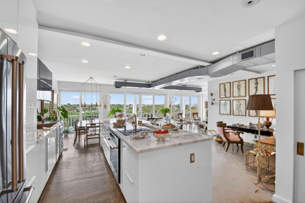 2275 S Ocean Boulevard, Unit 305n, Palm Beach, FL 33480 Photo