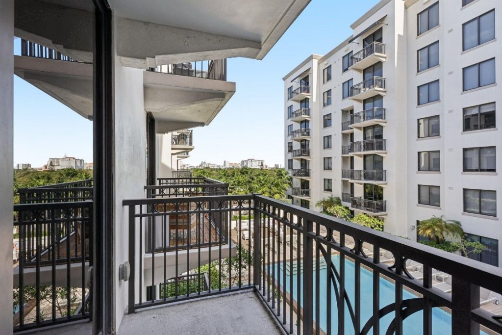 301 Altara Avenue, Unit 620, Coral Gables, FL 33146 Photo