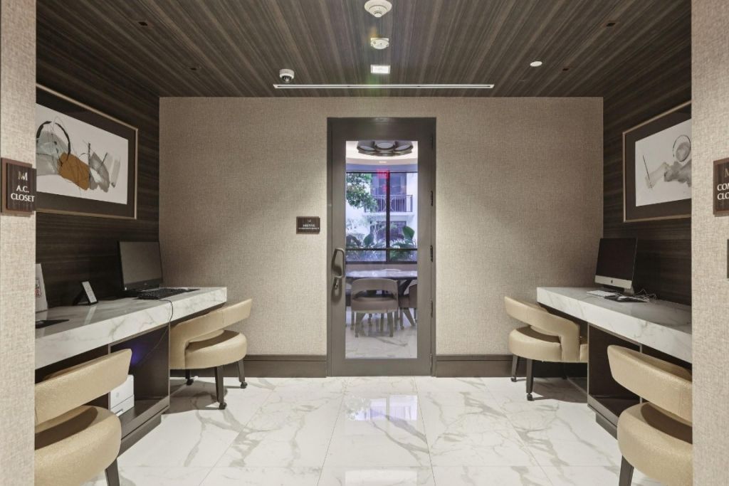 301 Altara Avenue, Unit 620, Coral Gables, FL 33146 Photo