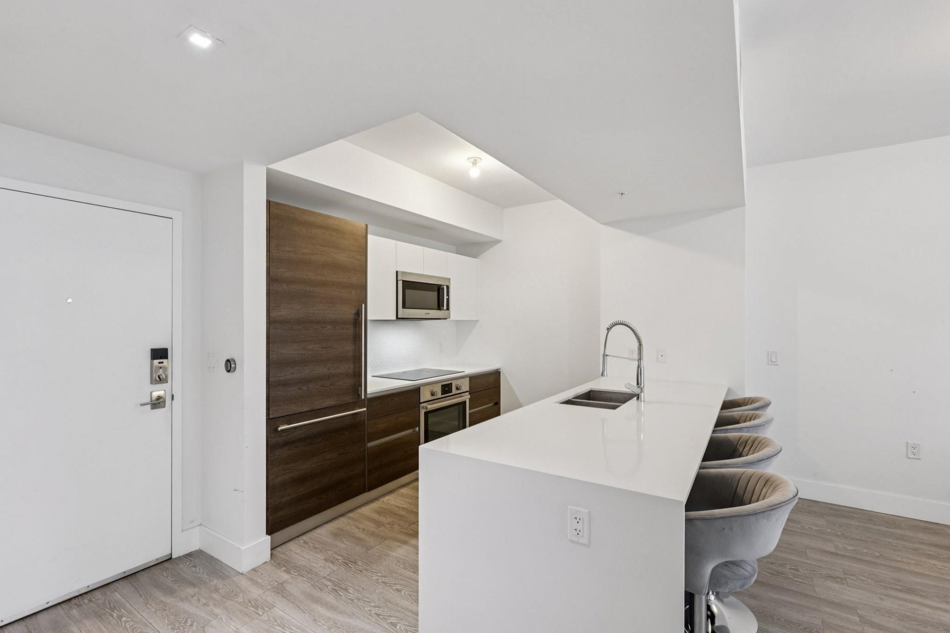 301 Altara Avenue, Unit 620, Coral Gables, FL 33146 Photo