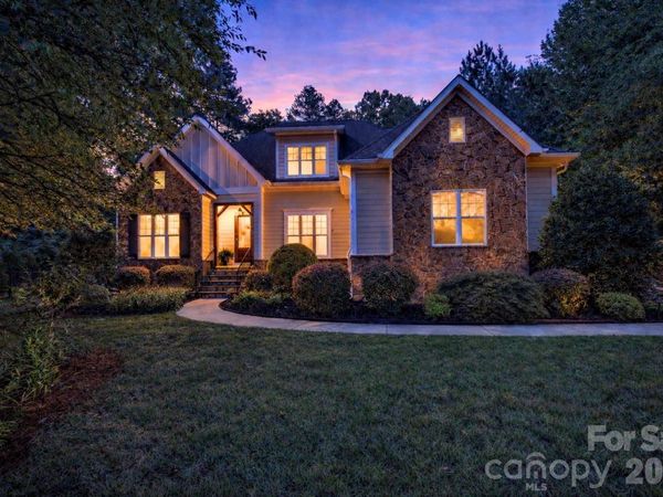 134 Lakeshore Hills Drive, Mooresville, NC 28117