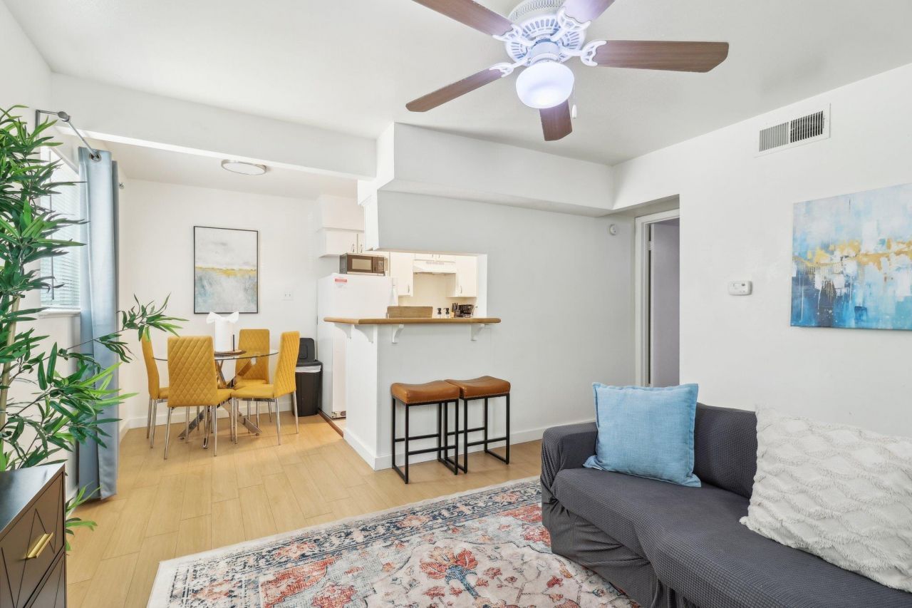 3107 Speedway Ave, Unit 104, Austin, TX 78705 Main Photo