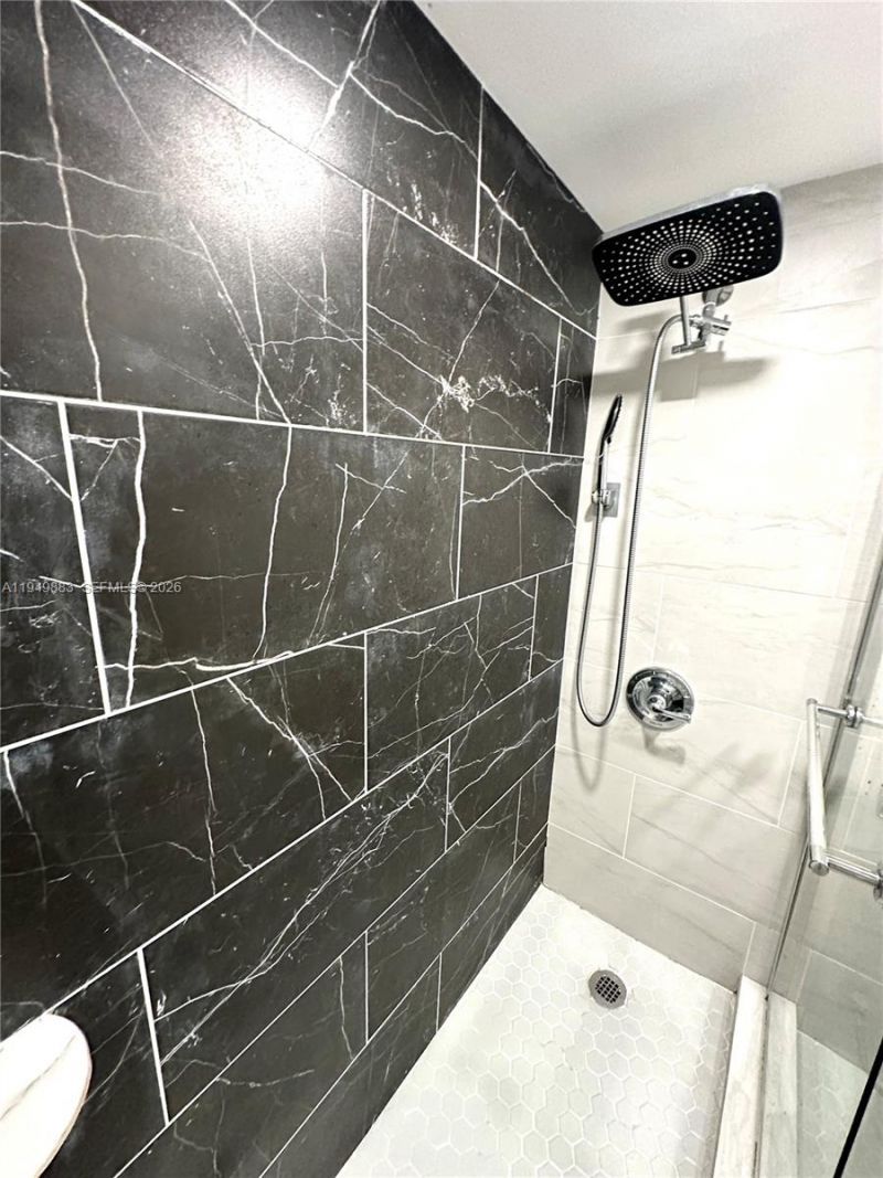 26 Diplomat Pkwy, Unit 2263, Hallandale Beach, FL 33009 Photo