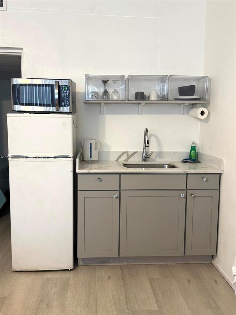 26 Diplomat Pkwy, Unit 2263, Hallandale Beach, FL 33009 Photo