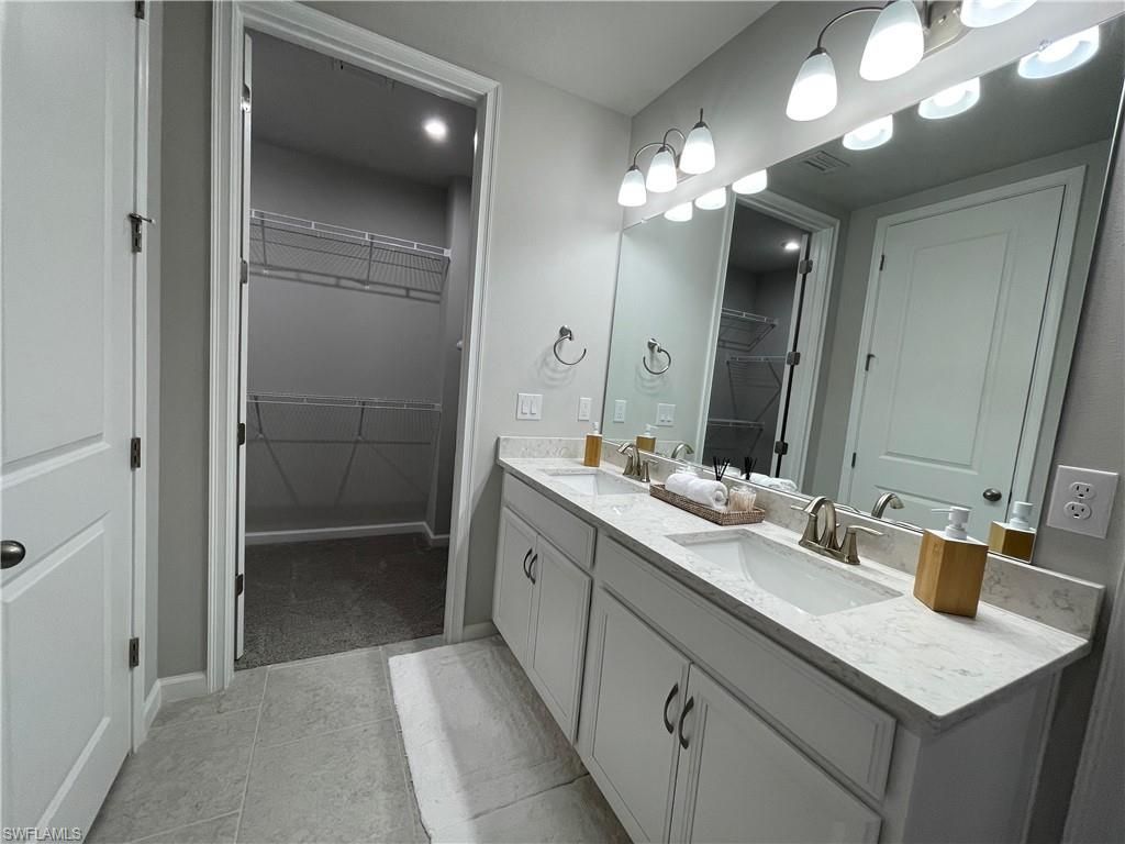 4676 Arboretum Cir, Unit 101, Naples, FL 34112 Photo