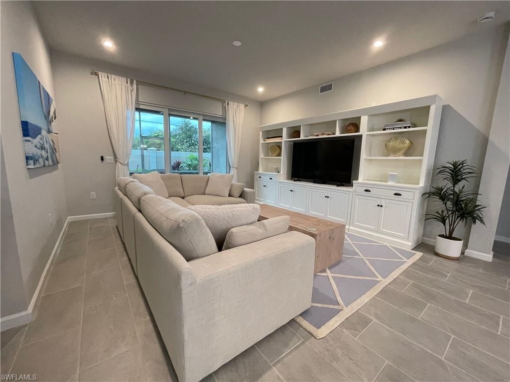 4676 Arboretum Cir, Unit 101, Naples, FL 34112 Photo